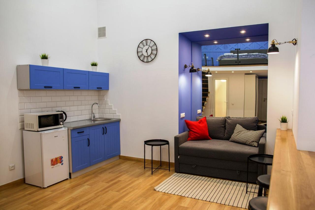 Smart City Apartament Leopoli Esterno foto