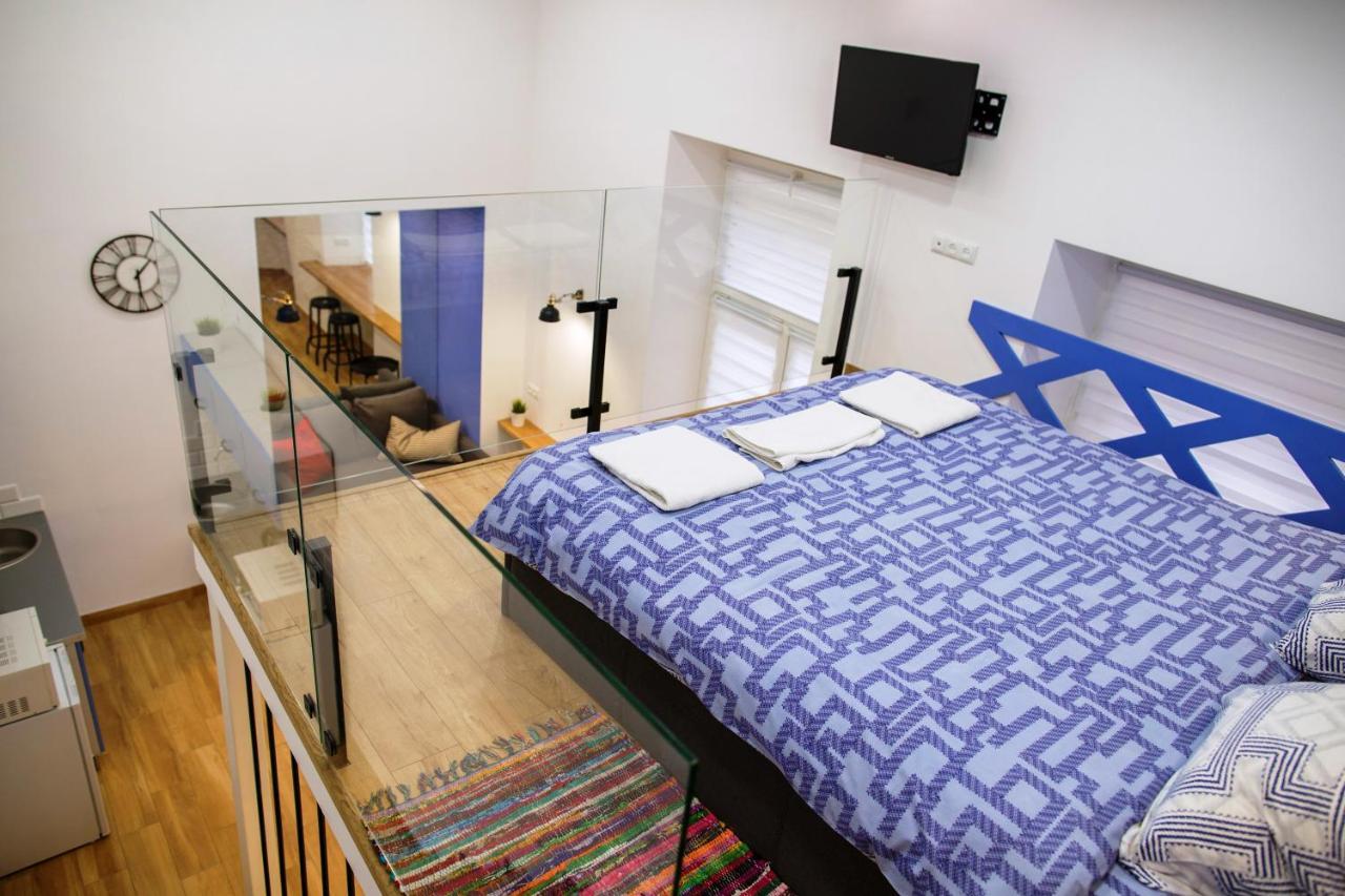 Smart City Apartament Leopoli Esterno foto
